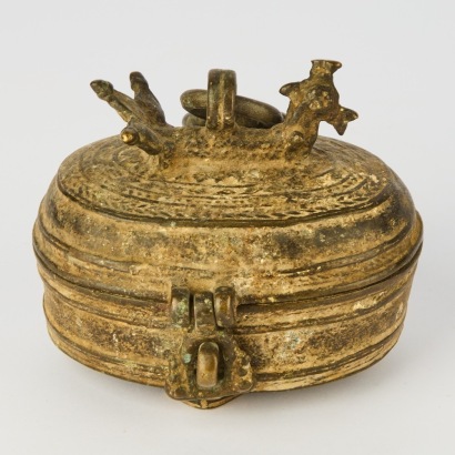 A Bronze Alloy Antique Indian Storage Pot