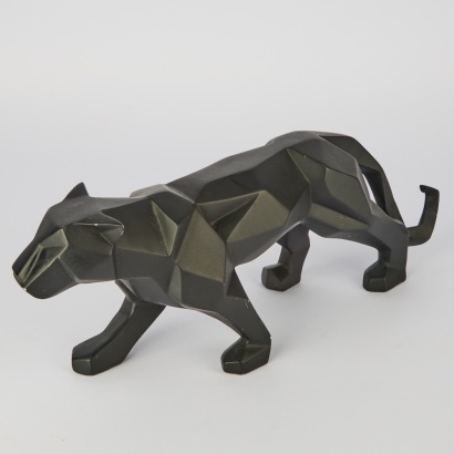 A Geometric Black Panther Statue