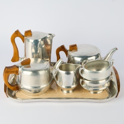 A Set of Seven Picquot Ware, England