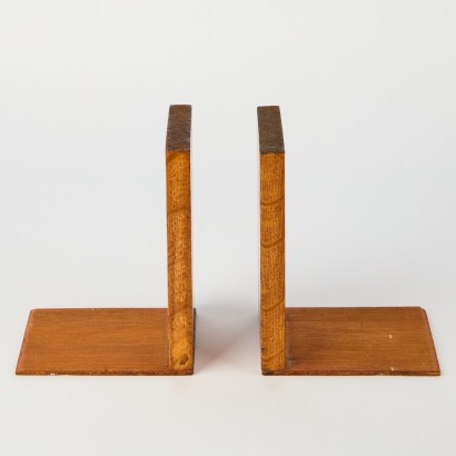 A Pair of Antique Oak Bookends
