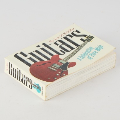 Guitars A celebration of Pure Mojo by David Shiller