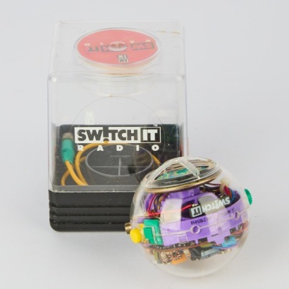 An AM FM Switch It Radio, 1989