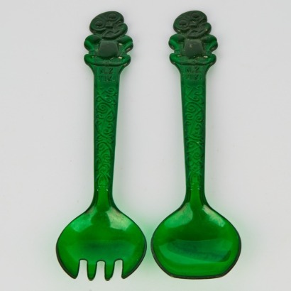 A Pair of New Zealand Tiki Salad Servers