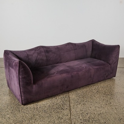 A Replica Mario Bellini Le Bambole Sofa