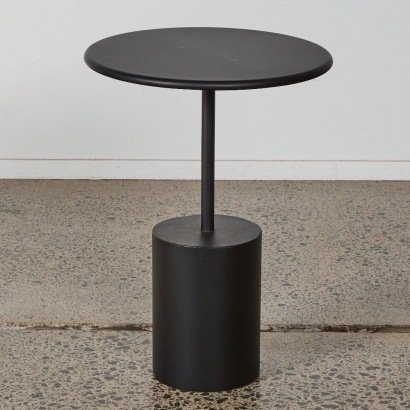 A Minimal Black Side Table