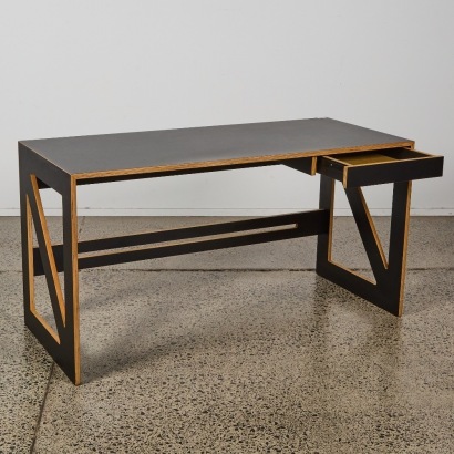 A Tim Webber Stark Desk