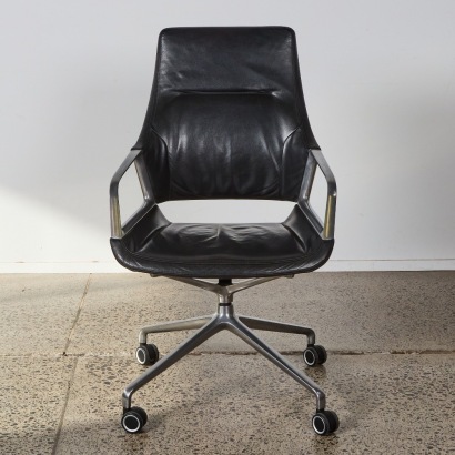 A Wilkahn Graph Chair, Germany