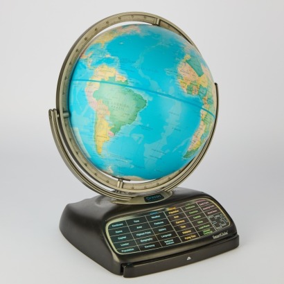 A Oregon Scientific SmartGlobe
