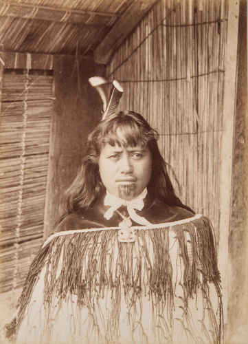 JOSIAH MARTIN Māori Wahine