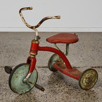 An Antique American Machine & Foundry Garton Childrens Bike