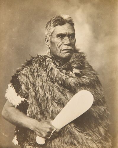 UNKNOWN PHOTOGRAPHER Portrait of Mahuta Te Toko (previously attributed as King Tāwhiao)
