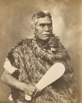 UNKNOWN PHOTOGRAPHER Portrait of Mahuta Te Toko (previously attributed as King Tāwhiao)