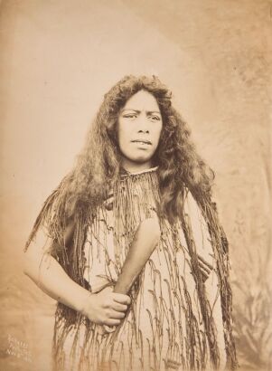 EDWARD SMALLWOOD RICHARDS Photograph of an Unknown Māori Woman with Patu