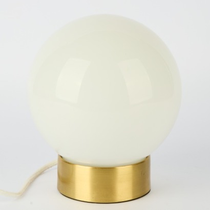 A Retro Style Ball Table Lamp