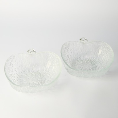 A Pair of Mid century Apple Shaped Fruit Bowls By John Clappison for Ravenheads Siesta circa 1970