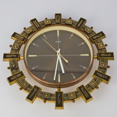 A Metamec 1970s Sunburst Wall Clock