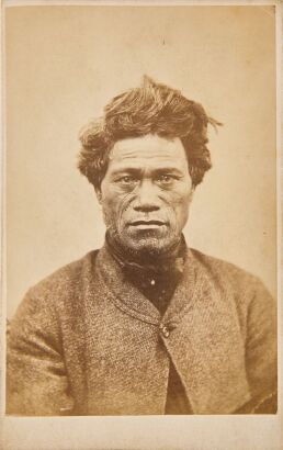 UNKNOWN PHOTOGRAPHER Three studio portraits of unidentified Māori men.