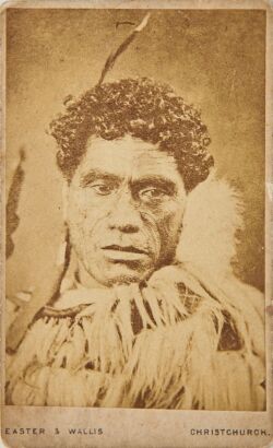 DANIEL LOUIS MUNDY Two Carte de visite portraits of Te Kanapu Haerehuka, Ngāti Whakaue chief, Te Arawa. Poet and orator