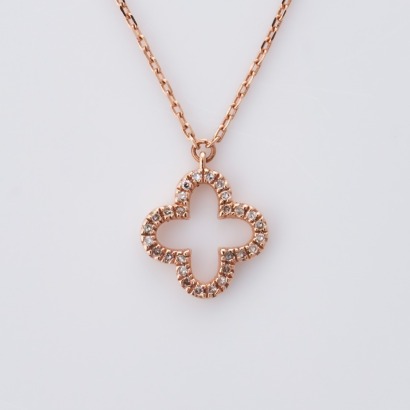 Michael Hill, 45cm, 10ct Rose Gold, 0.05ct Diamond Quatrefoil Necklace with Box