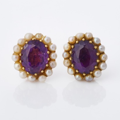 18ct Yellow Gold, Vintage, Oval Amethyst / 2.7mm Seed Pearl Earrings