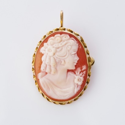 18ct Yellow Gold, Hand Carved, Shell Cameo Brooch / Pendant