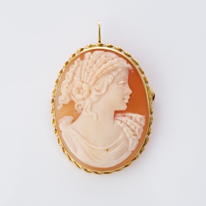 18ct Yellow Gold, Hand Carved, Shell Cameo Brooch / Pendant