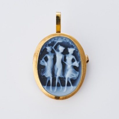 18ct Yellow Gold, Hand Carved, Onyx 'Three Graces' Cameo Brooch / Pendant