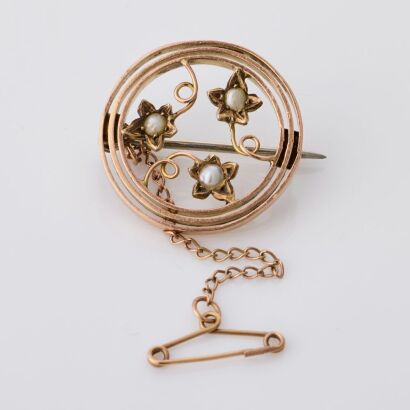 9ct Rose Gold, Art Nouveau Style, 4.0mm Seed Pearl Brooch