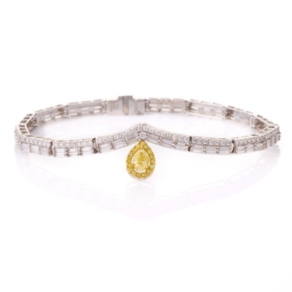 18ct White / Yellow Gold, 3.77ct Articulated Diamond Bracelet