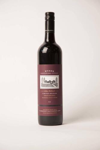 (1) 2005 Wynn's John Riddoch Cabernet Sauvignon, Coonawarra