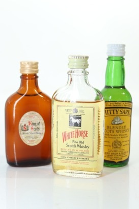 (1) Mixed Whisky Miniatures, 3 Bottles Sold as One Lot