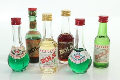 (1) Mixed Miniatures, 6 Sold as One Lot