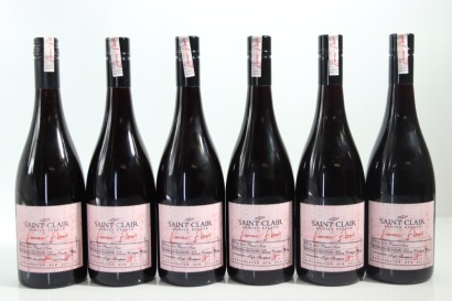 (6) 2020 Saint Clair Pioneer Block Winemaker Selection Pinot Noir, Marlborough