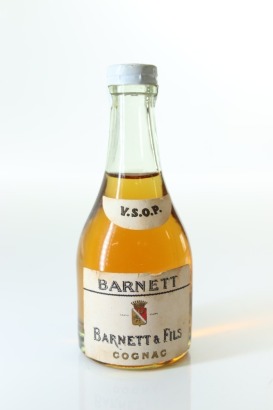 (1) Barnett & Fils V.S.O.P. Cognac Miniature, France