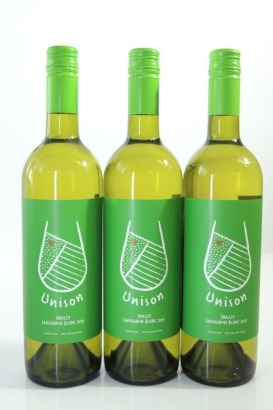(3) 2019 Unison Vineyard 'Snazzy' Sauvignon Blanc, Hawke's Bay