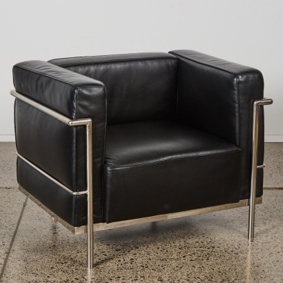An LC2 Style Armchair