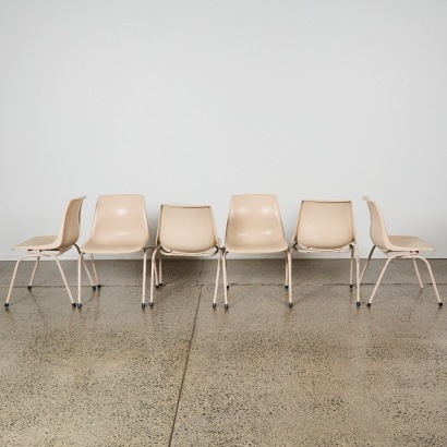 A Set Of 6 Vintage Sebel Hobnob Chairs