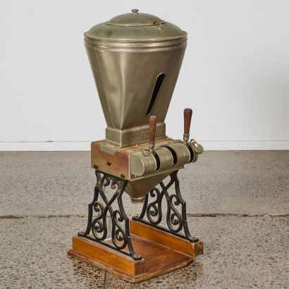 An Antique Summerling & Co Tea Dispenser