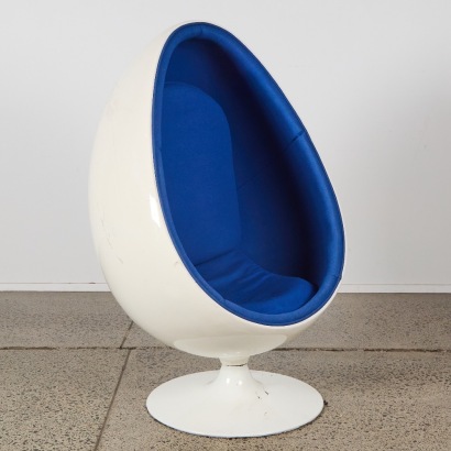 A Vintage White Egg Chair with Blue Upholstery