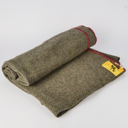 A Pure Wool Sundowner Single Grey Blanket