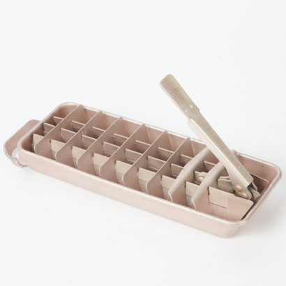 A Vintage Frigidaire Quickube Ice Tray