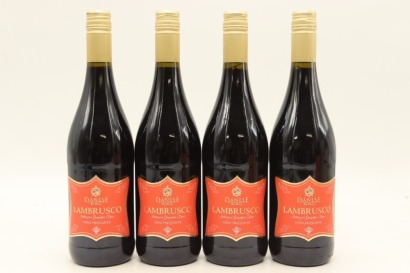 (4) NV Cantina Danese Lambrusco Vino Frizzante, Emilia IGT