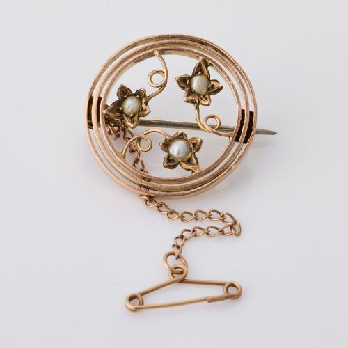 9ct Rose Gold, Art Nouveau Style, 4.0mm Seed Pearl Brooch