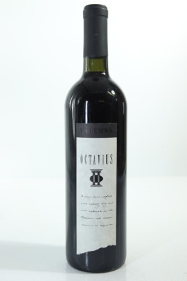 (1) 1990 Yalumba Octavius Shiraz, Barossa