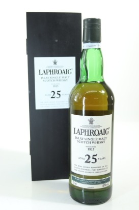 (1) Laphroaig 25 Year Old Single Malt Scotch Whisky, 40% ABV, Circa. 2007 Release (GB)