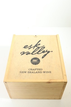 (6) 2015 Esk Valley Winemakers Reserve Chardonnay, Hawke's Bay (OWC)