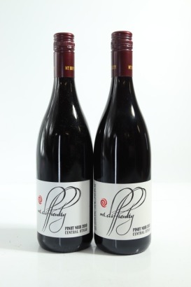 (2) 2010 Mt. Difficulty Pinot Noir, Bannockburn [JR17]