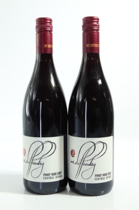 (2) 2007 Mt. Difficulty Pinot Noir, Bannockburn [JR17]