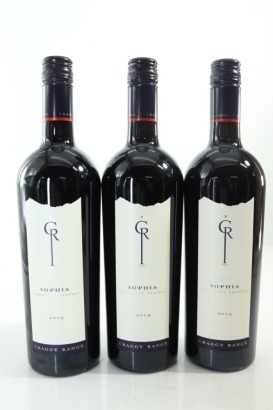(3) 2019 Craggy Range Sophia Merlot, Gimblett Gravels [JR17.5] &diams;