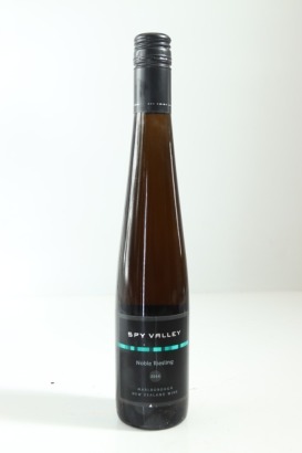 (1) 2014 Spy Valley Noble Riesling, 375ml Marlborough &diams;
